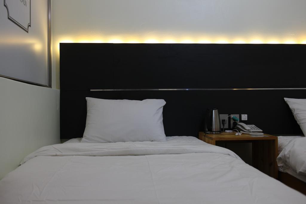 K-Haus Dongdaemun Motel Seoel Buitenkant foto